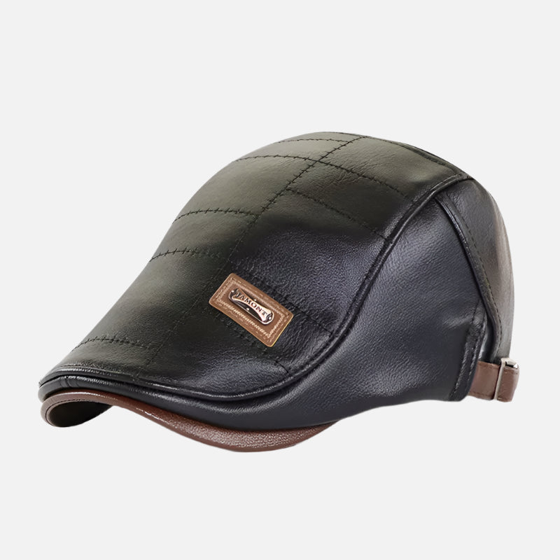Boina italiana masculina de couro Ferrutini FRT278, com design clássico, em couro premium, ajustável (56-60 cm), ideal para looks casuais ou formais, em preto, marrom claro e marrom escuro.