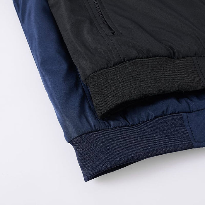 Jaqueta masculina Ferrutini FRT200, com design funcional, em poliéster, forro acolchoado, zíper de alumínio, ideal para dias frios e composições casuais ou sofisticadas.