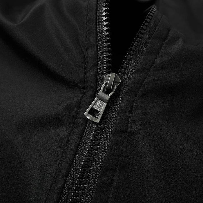 Jaqueta masculina Ferrutini FRT200, com design funcional, em poliéster, forro acolchoado, zíper de alumínio, ideal para dias frios e composições casuais ou sofisticadas.