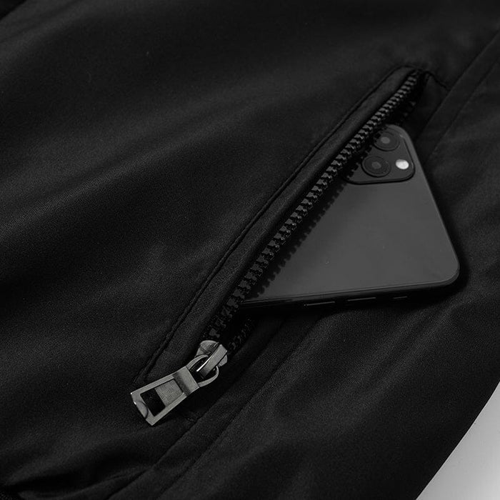 Jaqueta masculina Ferrutini FRT200, com design funcional, em poliéster, forro acolchoado, zíper de alumínio, ideal para dias frios e composições casuais ou sofisticadas.