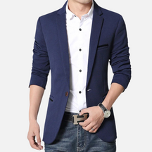 Blazer Masculino Ferrutini, com caimento perfeito e tecido premium, ideal para ocasiões formais ou casuais.