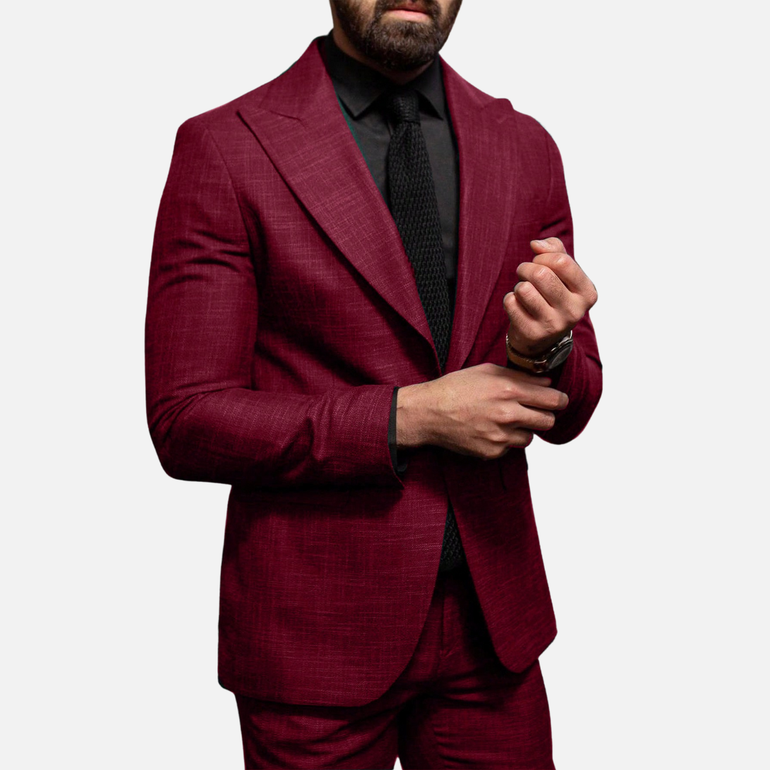 Blazer masculino em tecido premium, gola virada e design elegante, ideal para eventos sociais e ocasiões casuais.