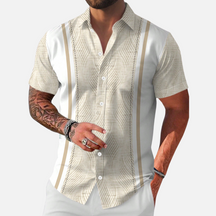 Camiseta Social de Verão Ferrutini, leve e respirável, ideal para looks casuais ou formais com elegância e conforto.