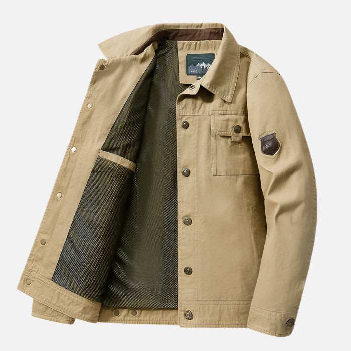 Jaqueta casual masculina Ferrutini FRT171, com design sofisticado, em algodão leve, espessura grossa, sem capuz, ideal para o dia a dia, com botões frontais e manga comprida.