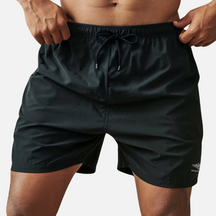 Short de tactel com design moderno, leve e de secagem rápida, perfeito para praia, piscina e momentos de lazer.